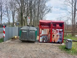 Container an der Bremer Straße, Bereich Weichelsee Container an der Bremer Straße, Bereich Weichelsee